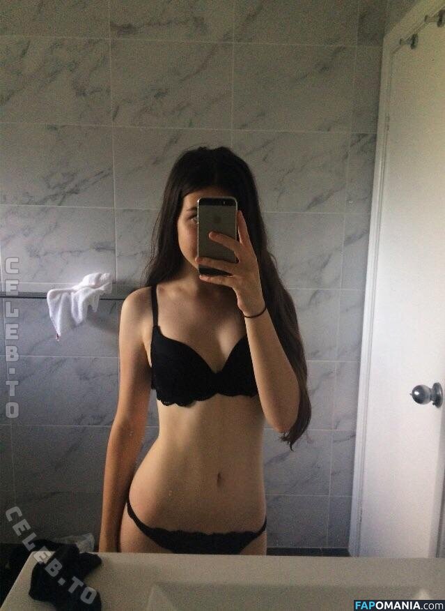 Claudiamari / claudiamariinae / claumarii Nu OnlyFans  Foto vazada #6