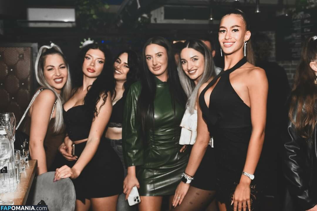 Claudia Roxana / claudiroxa / cristeatina23 Nu OnlyFans  Foto vazada #44