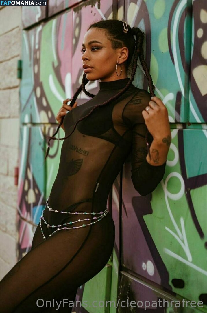 cleopathrafree / yourcleoopathra Nu OnlyFans  Foto vazada #5