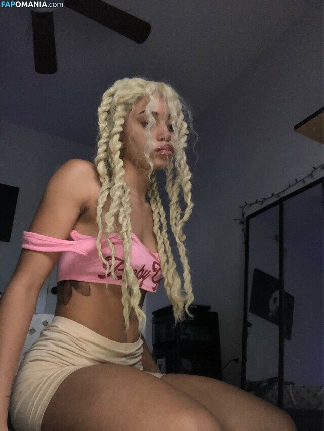 cokababii / cokax / cokax53 Nu OnlyFans  Foto vazada #35