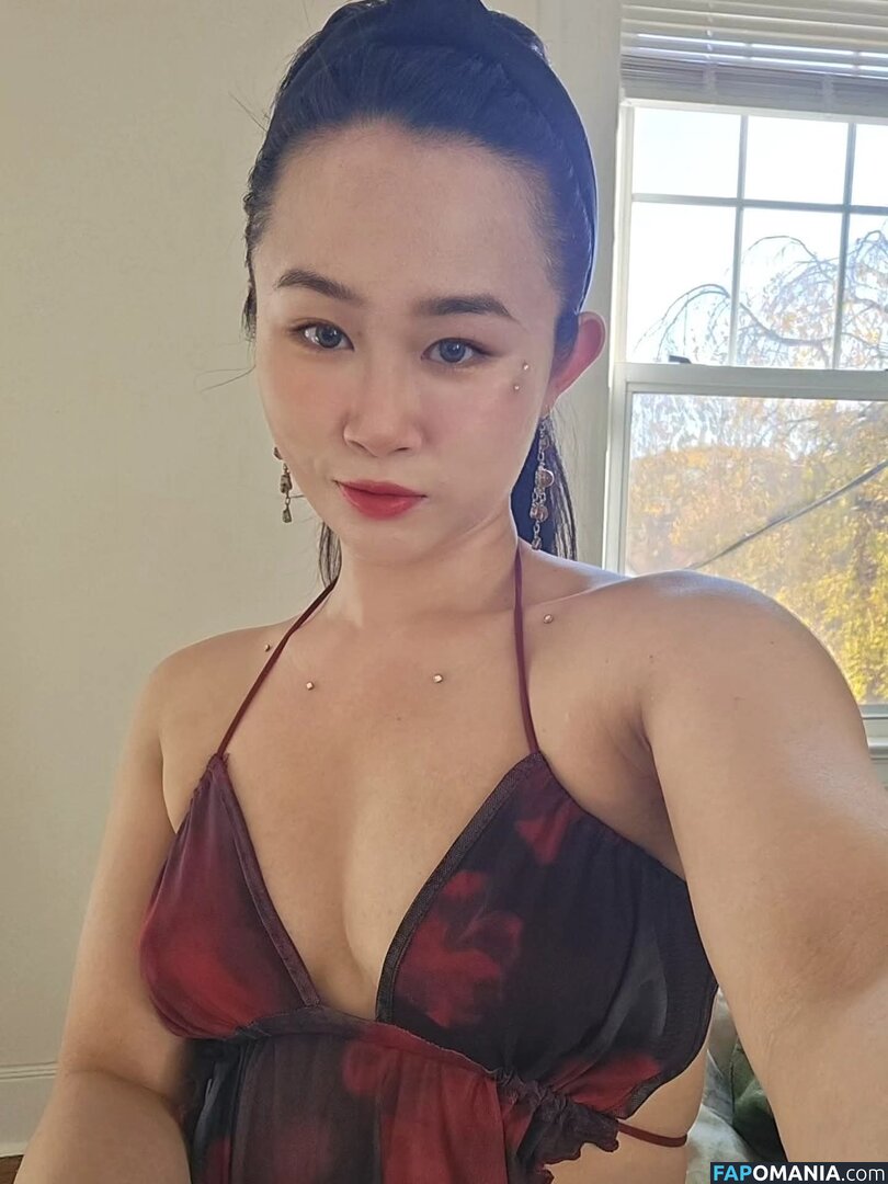 Connie Han / conniehanjazz / https: Nu OnlyFans  Foto vazada #4