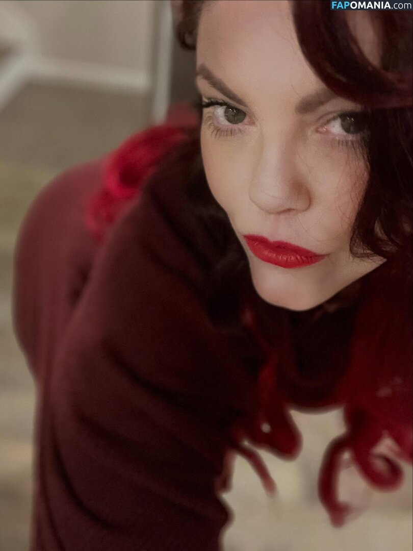 Corinne Leigh / corinneleigh / https: Nu OnlyFans  Foto vazada #2