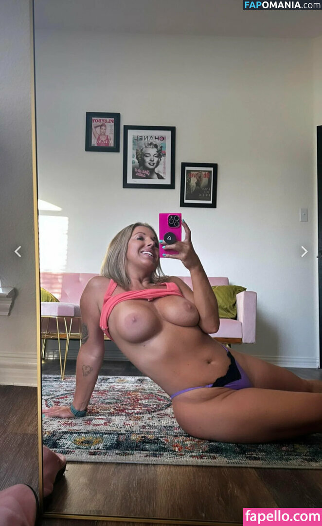 Courtney Ann / courtneyanntt / courtneyyyannnn Nu OnlyFans  Foto vazada #16
