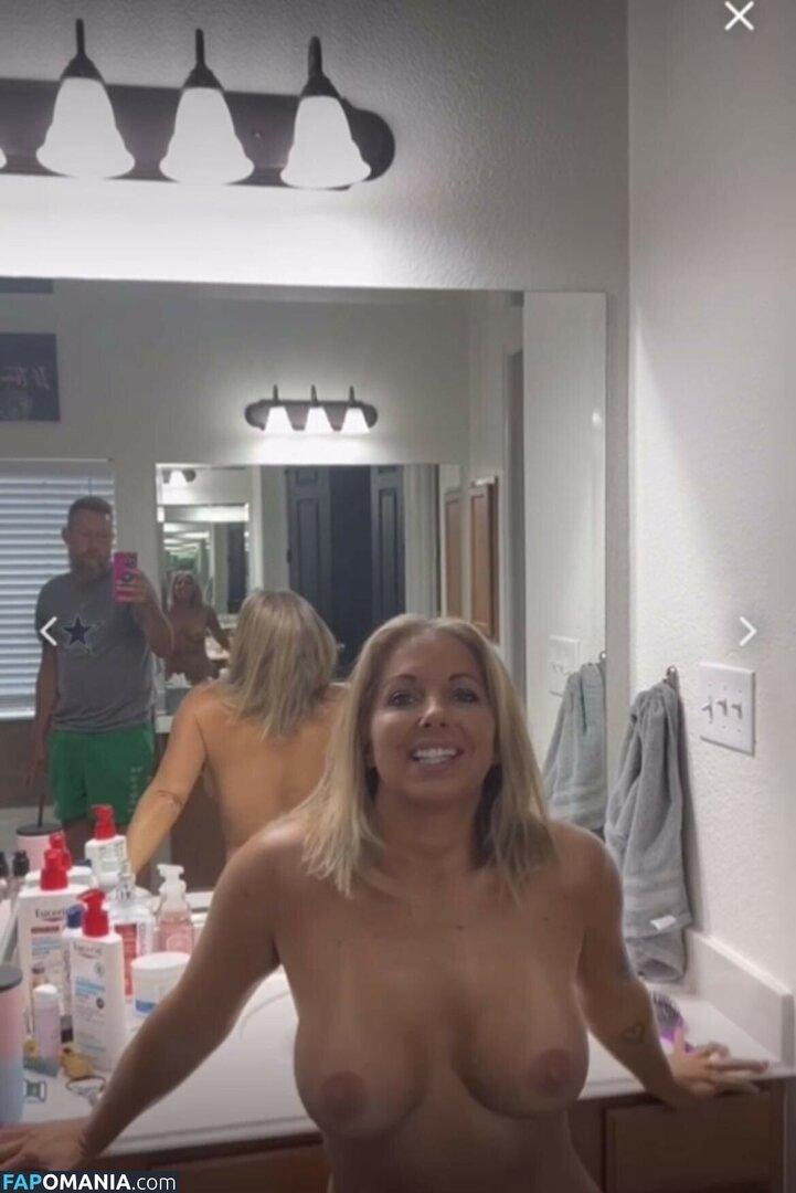 Courtney Ann / courtneyanntt / courtneyyyannnn Nu OnlyFans  Foto vazada #49