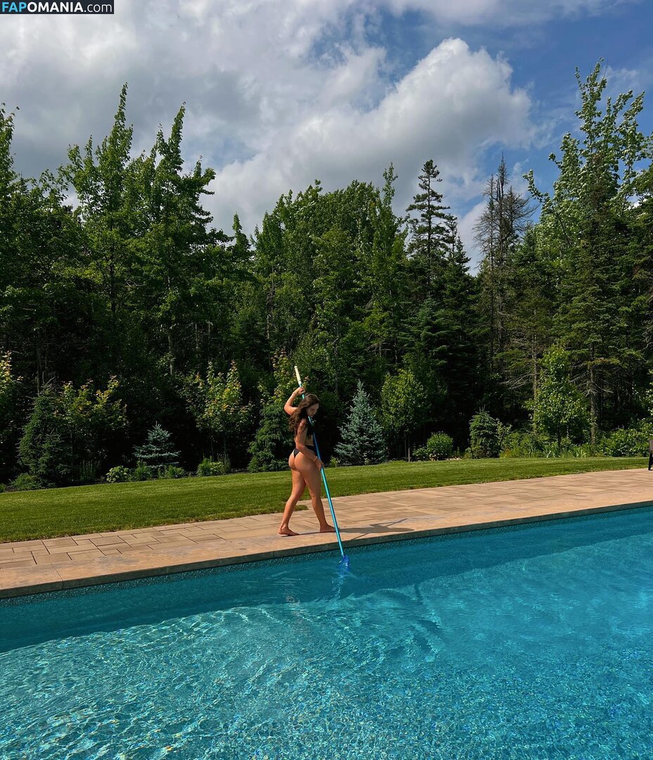 Courtney Sarault / court_sarault / courtsarault / https: Nu OnlyFans  Foto vazada #15