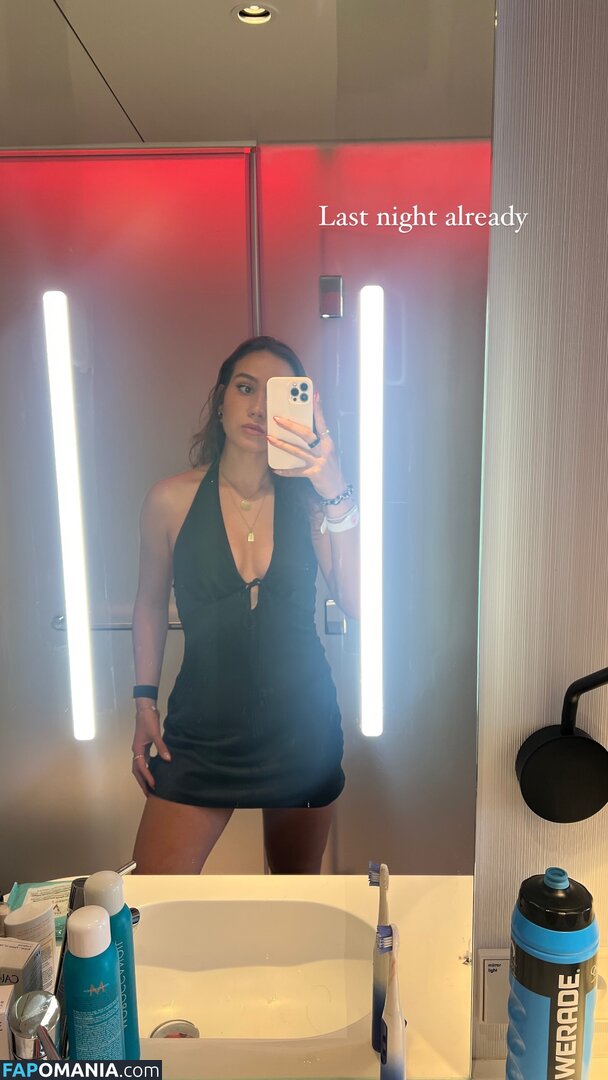 Courtney Sarault / court_sarault / courtsarault / https: Nu OnlyFans  Foto vazada #29
