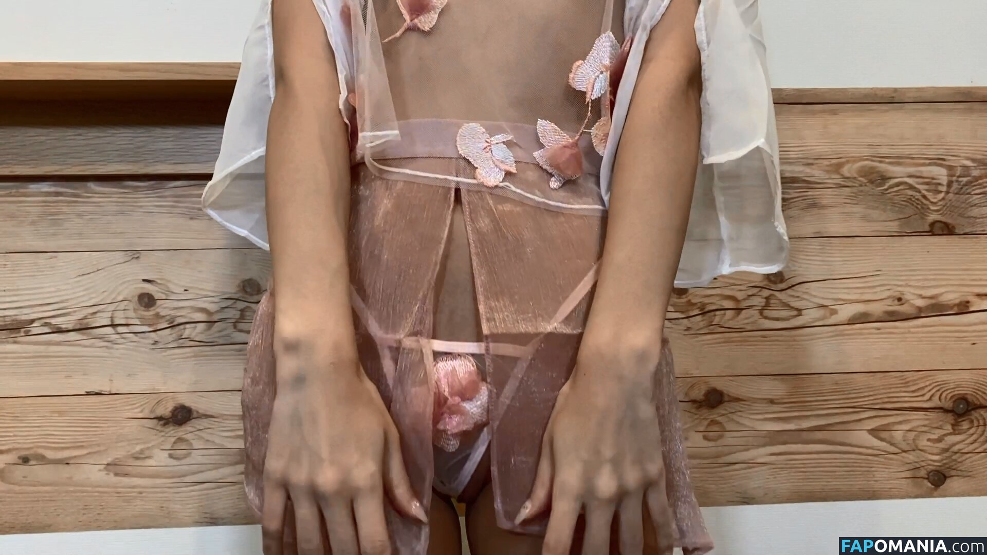 crn1014 / 北の小悪魔CARIN Nu OnlyFans  Foto vazada #29