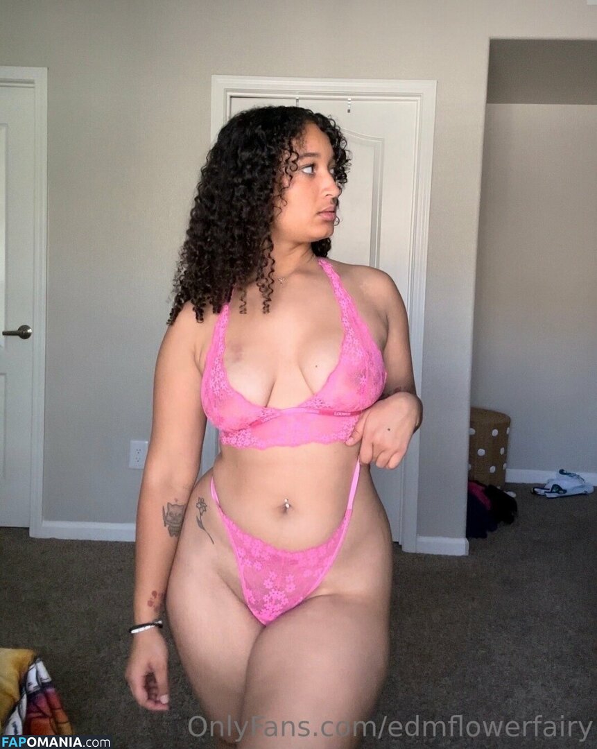 Curlybeanraver Nu OnlyFans  Foto vazada #1