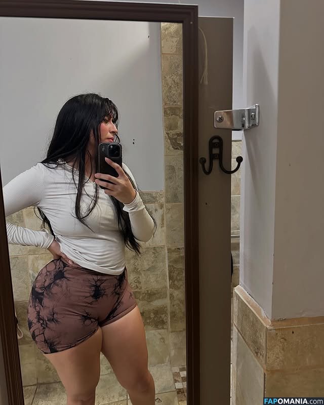 Curvy Goddesses / curvy_goddess_ / littlecurvygoddess Nu OnlyFans  Foto vazada #7