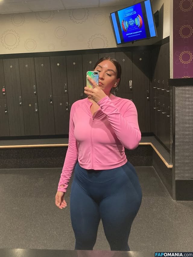 Curvy Goddesses / curvy_goddess_ / littlecurvygoddess Nu OnlyFans  Foto vazada #10