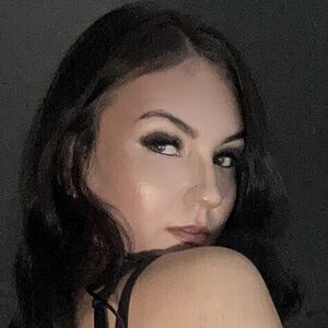 curvy_manda
