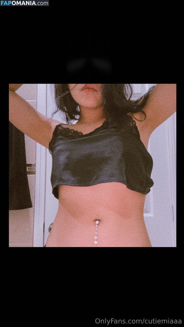 cutiemiaaa / cutiemiaaaaa_ Nu OnlyFans  Foto vazada #1