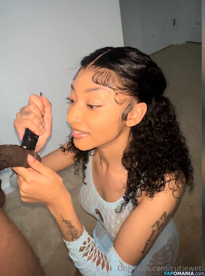 cutiewet / cutiewithpeach Nu OnlyFans  Foto vazada #112