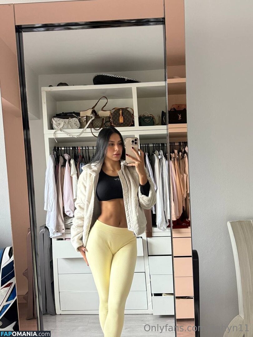 dahyn1xoficial / dahynofici2 Nu OnlyFans  Foto vazada #1