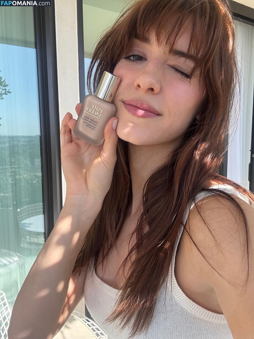 Daisy Edgar-Jones / daisyedgarjones Nu OnlyFans  Foto vazada #270