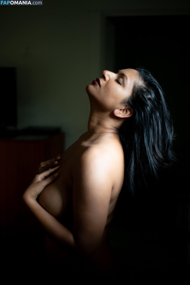 Carla White / Dakini / Devi / devithemodel / googlymonstor Nu OnlyFans  Foto vazada #751