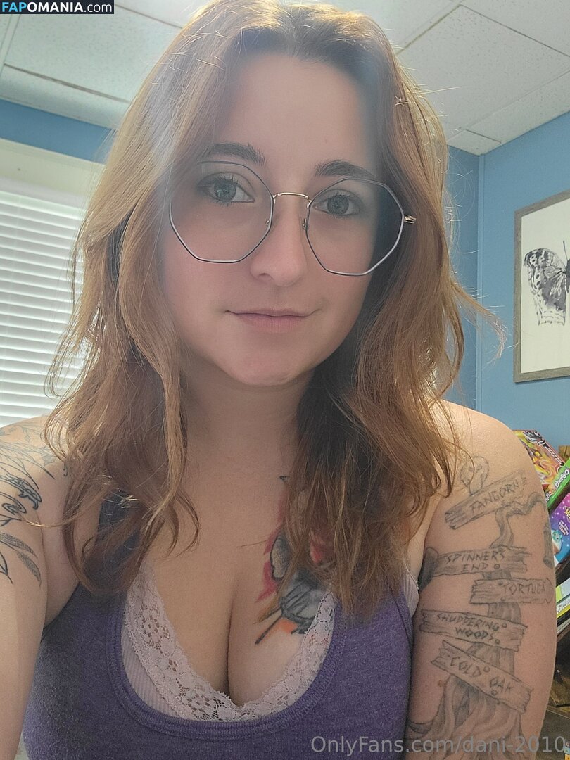 dani-2010 / dani_j2010 Nu OnlyFans  Foto vazada #6