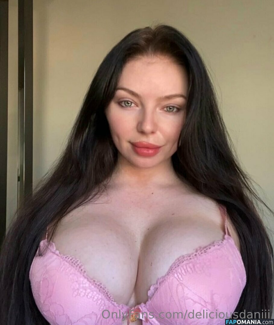 Dani Phelps / Delicious Dani / daniphelps / deliciousdaniii Nu OnlyFans  Foto vazada #3