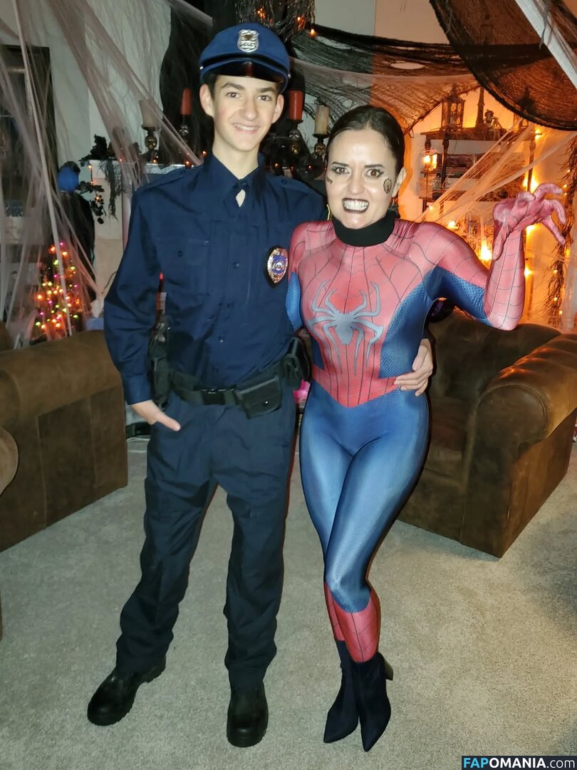 Danica McKellar / danicamckellar Nu OnlyFans  Foto vazada #22