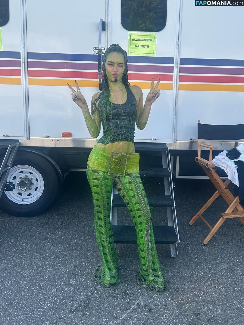 Daniela Avanzini / Katseye / daniela_avanzini / https: Nu OnlyFans  Foto vazada #2