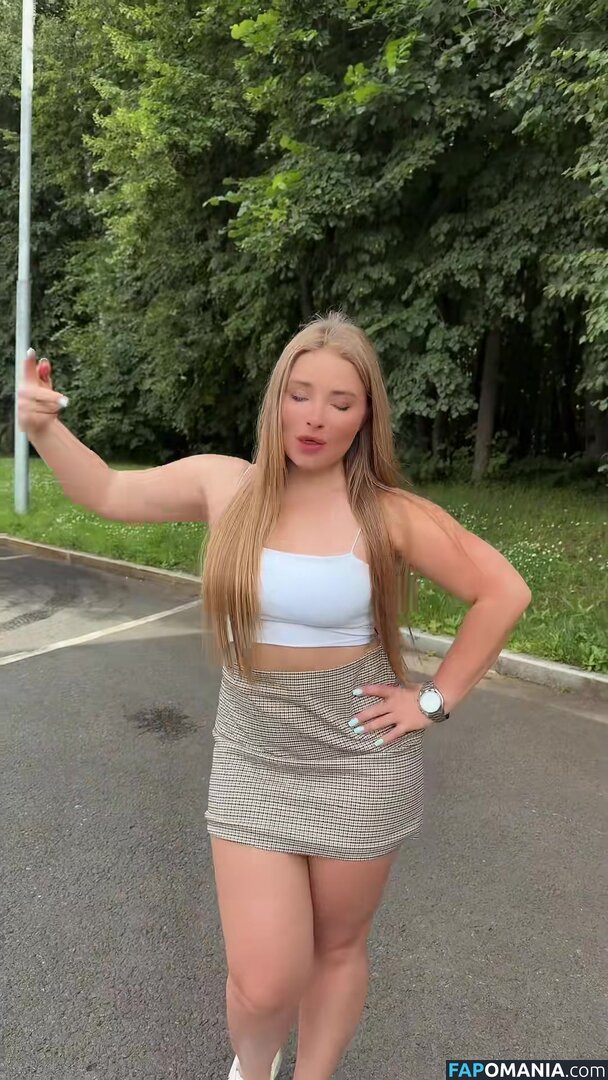 Daniela Virlan / blare20 / daniela_virlan1 / https: / virlan_daniela Nu OnlyFans  Foto vazada #15