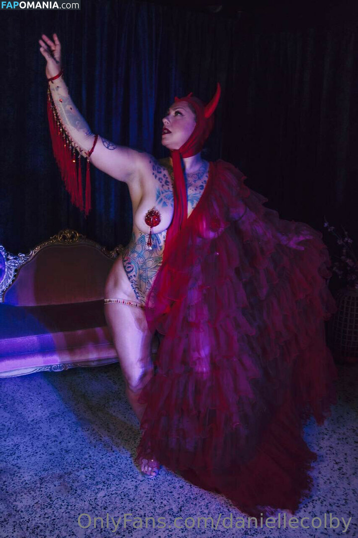 Danielle Colby Nu Foto vazada #68