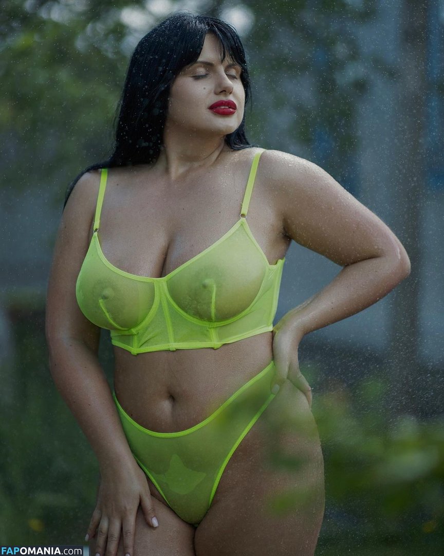 Dasha Dashany / dashany91 / u84526145 Nu OnlyFans  Foto vazada #3