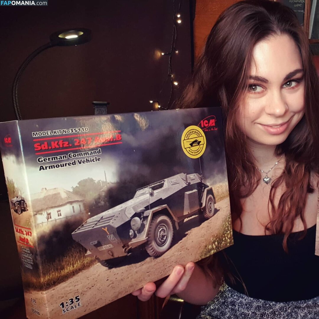 Dasha Models / dashaone_free / dashka_models Nu OnlyFans  Foto vazada #8