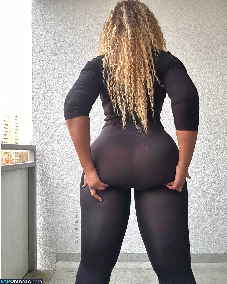 Deborah Olawovin, Mizsthicknesz / mizsthicknesz Nu OnlyFans  Foto vazada #6