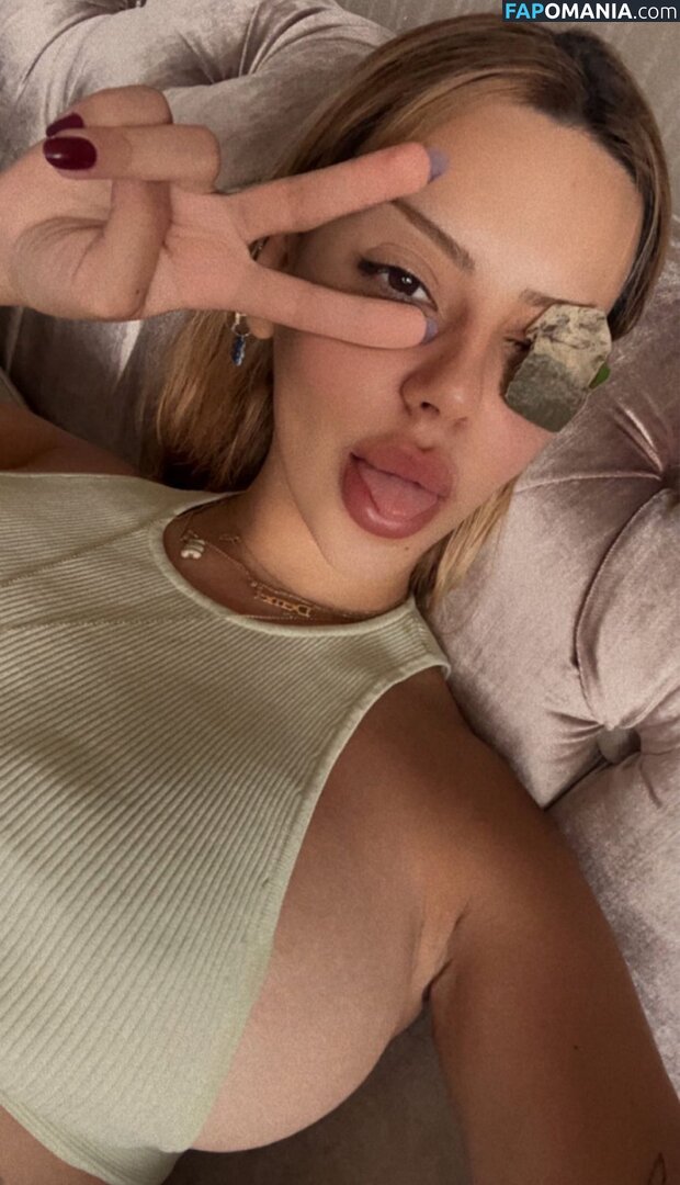 Demet Öztürk Nu OnlyFans  Foto vazada #1
