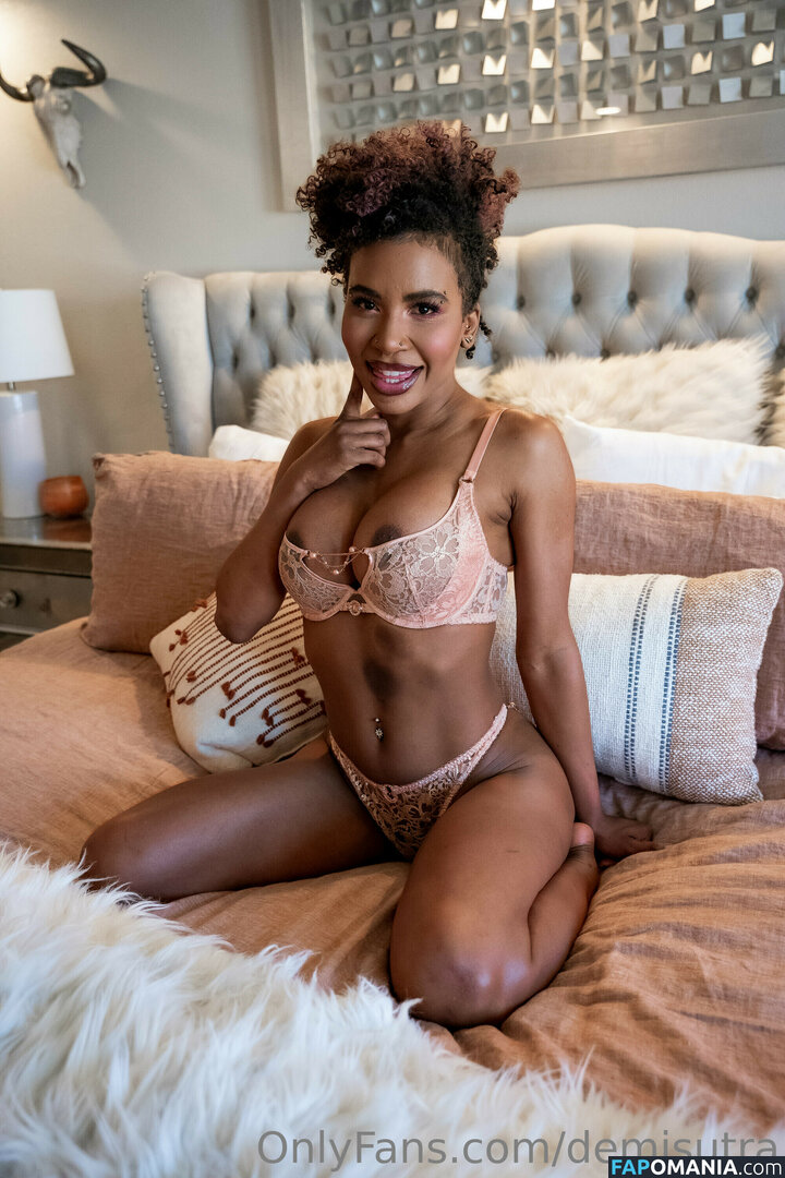 Demi Sutra / DemiSutra Nu OnlyFans  Foto vazada #181
