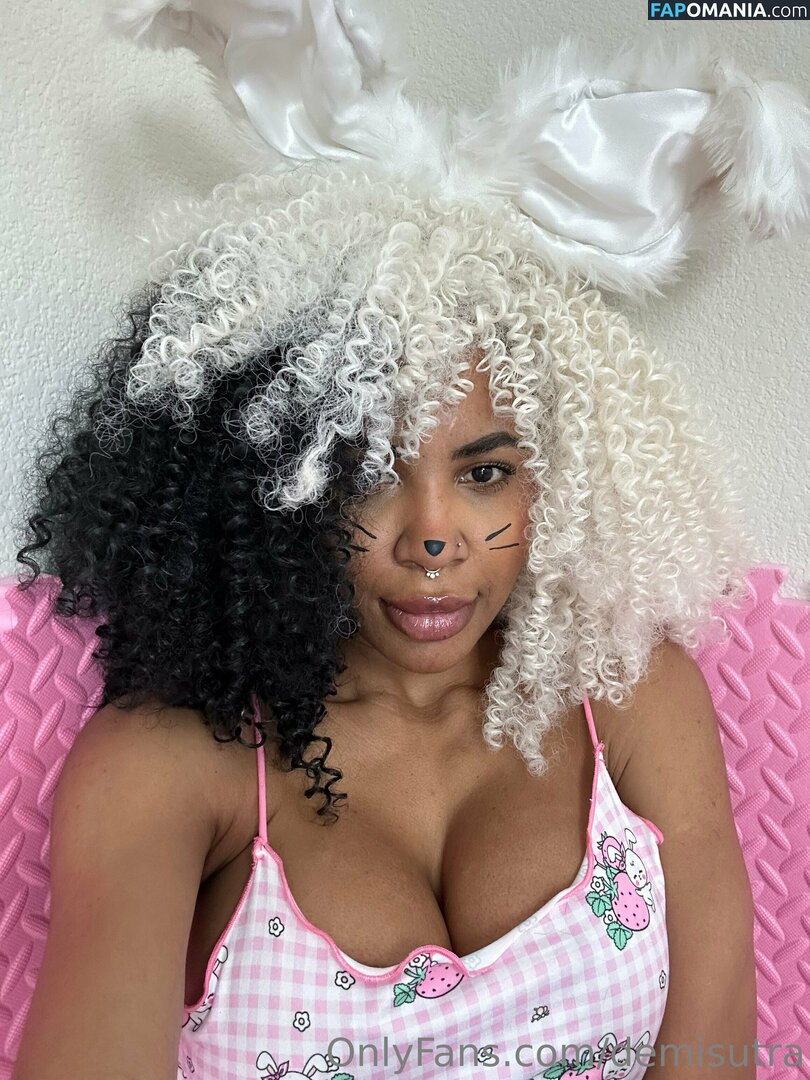 Demi Sutra / DemiSutra Nu OnlyFans  Foto vazada #244