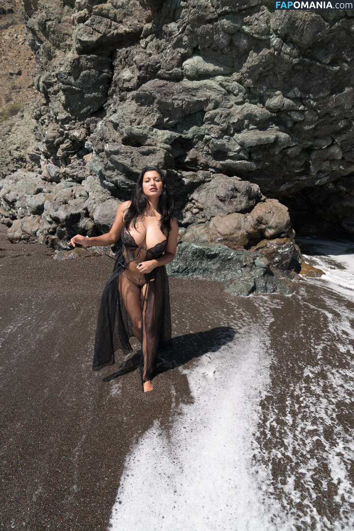 Dakini / Devi The Model / devithemodel / googlymonstor / itsdevi Nu OnlyFans  Foto vazada #446