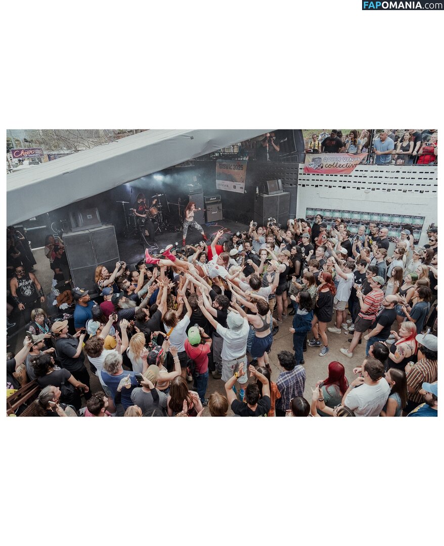 Die Spitz / diespitz Nu OnlyFans  Foto vazada #6