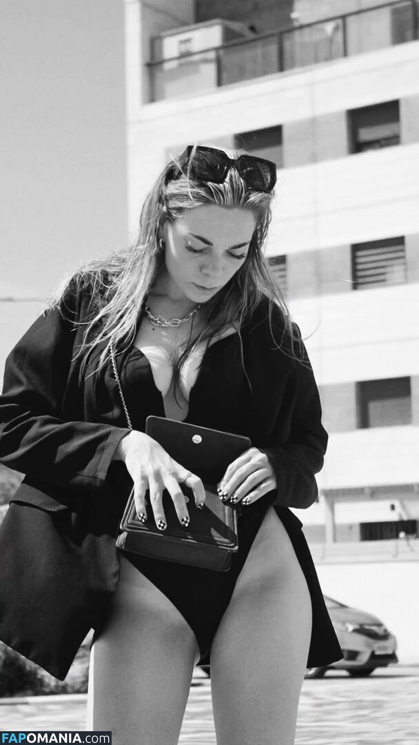 Dina Belenkaya / dinabelenkaya / thebelenkaya Nu OnlyFans  Foto vazada #47
