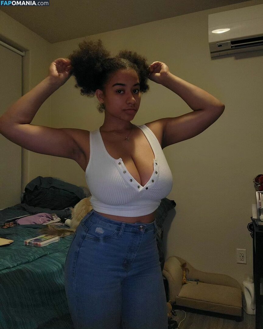 Dina / _ur_russian_dina / coco_ppop01 / dinadewgong Nu OnlyFans  Foto vazada #1