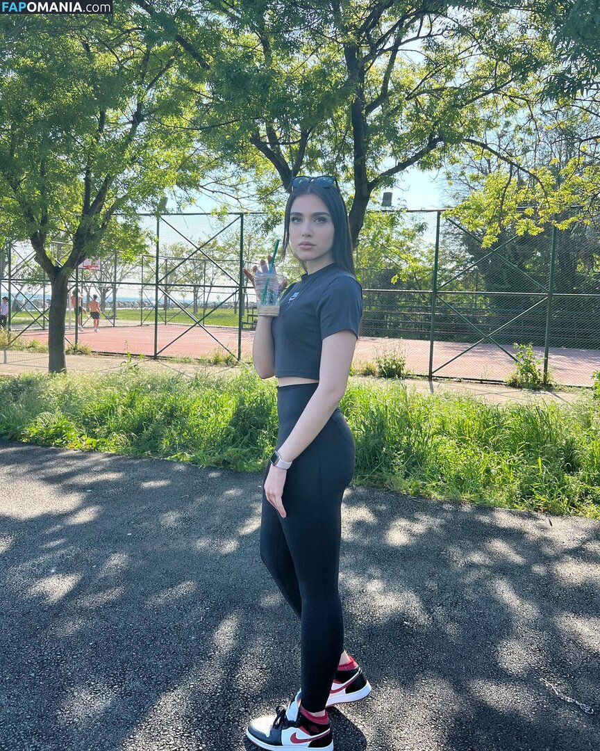 dinckalecem / https: Nu OnlyFans  Foto vazada #6