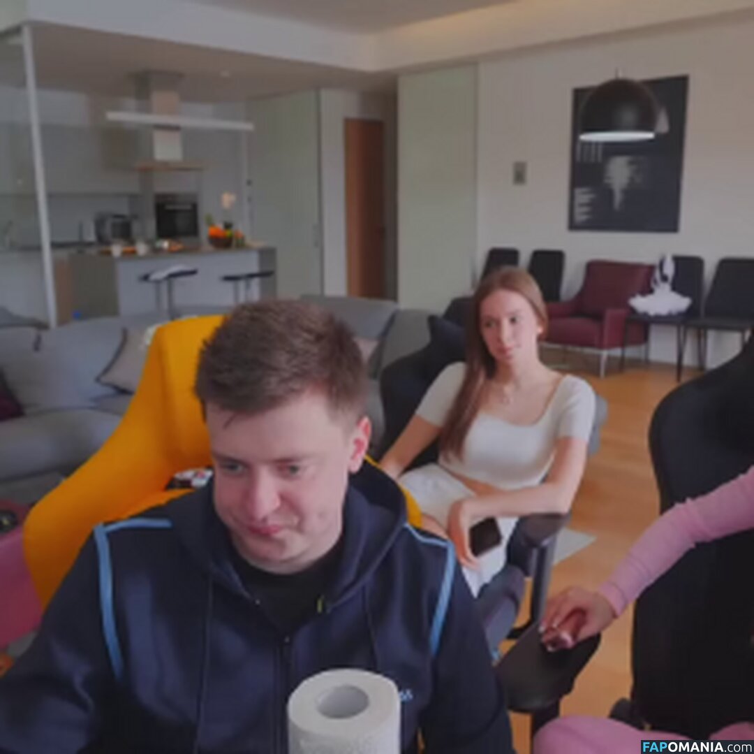 __.dinero__ / dinerowin Nu OnlyFans  Foto vazada #4