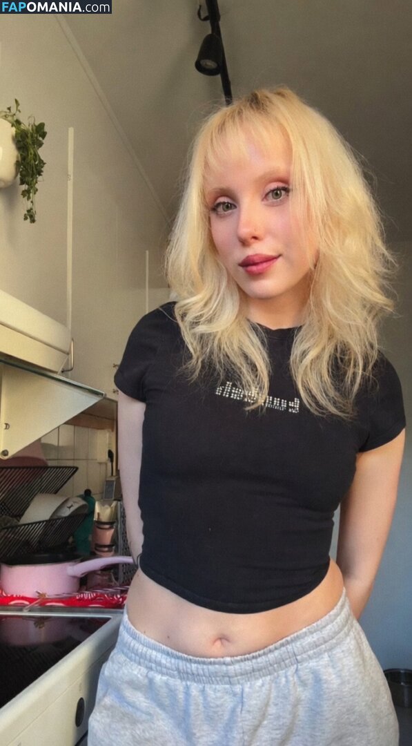 Divvity / divvity1 Nu OnlyFans  Foto vazada #3