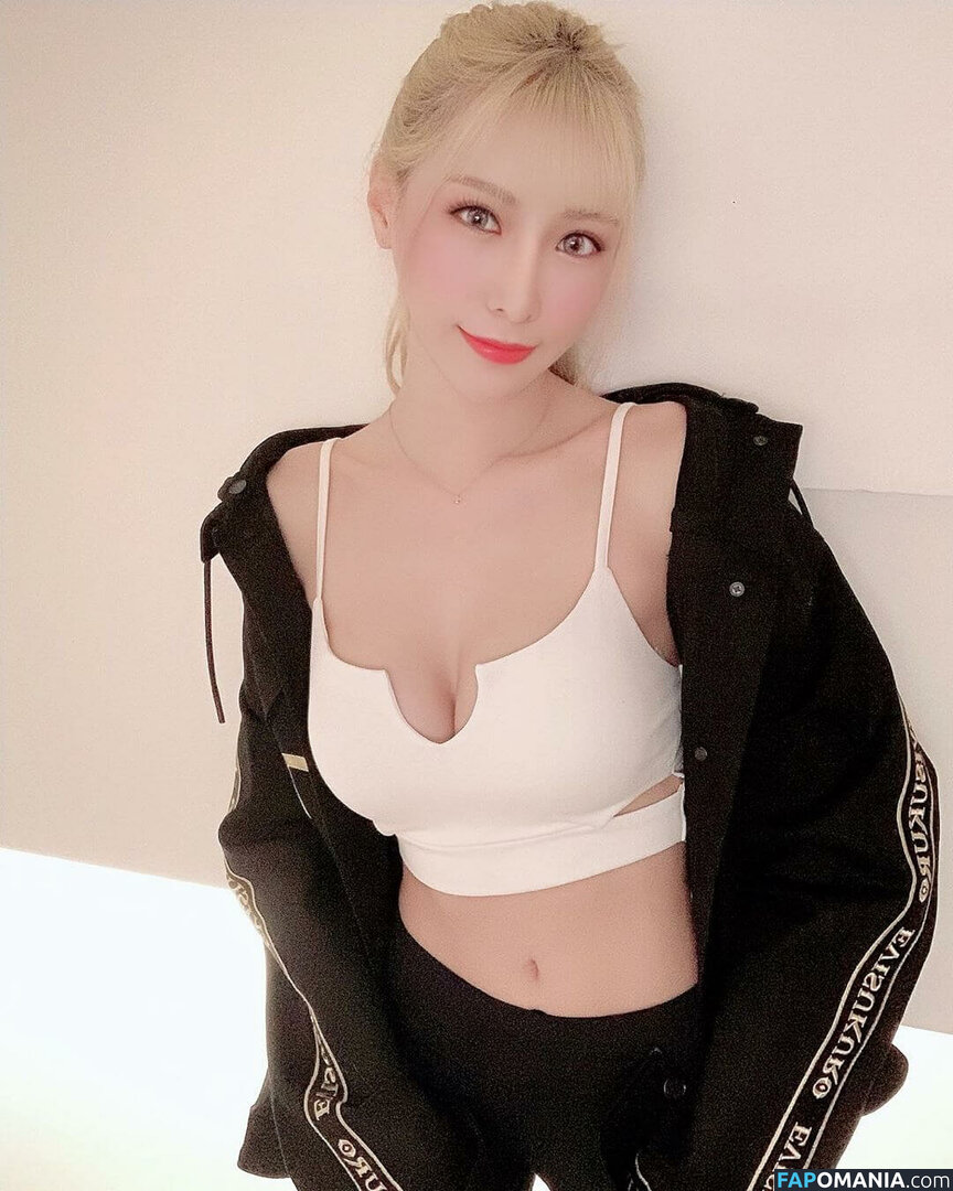 djxin / djxin_tw Nu OnlyFans  Foto vazada #3