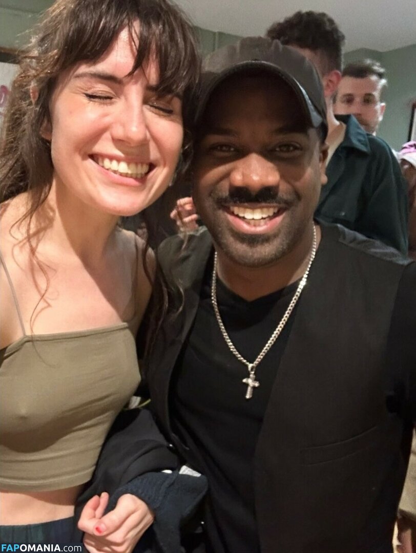 Doddleoddle / Dodie Clark Nu OnlyFans  Foto vazada #60