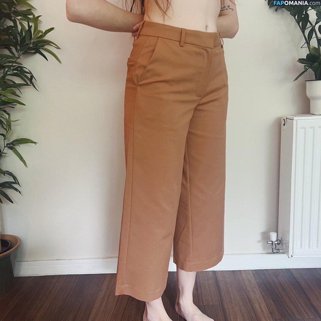 Doddleoddle / Dodie Clark Nu OnlyFans  Foto vazada #194