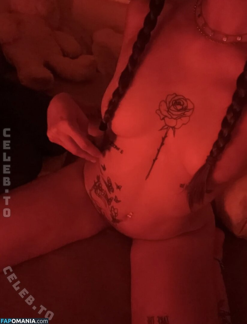 dolly.mia / https: / lilkitty_eila / littledollx02 Nu OnlyFans  Foto vazada #2