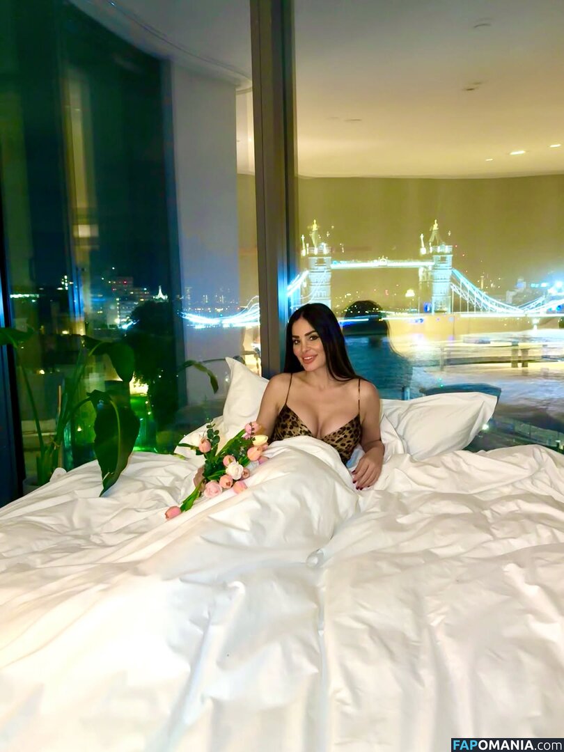 Dominique Hourani / DominiqueHorani / dominiquehourani / https: Nu OnlyFans  Foto vazada #5