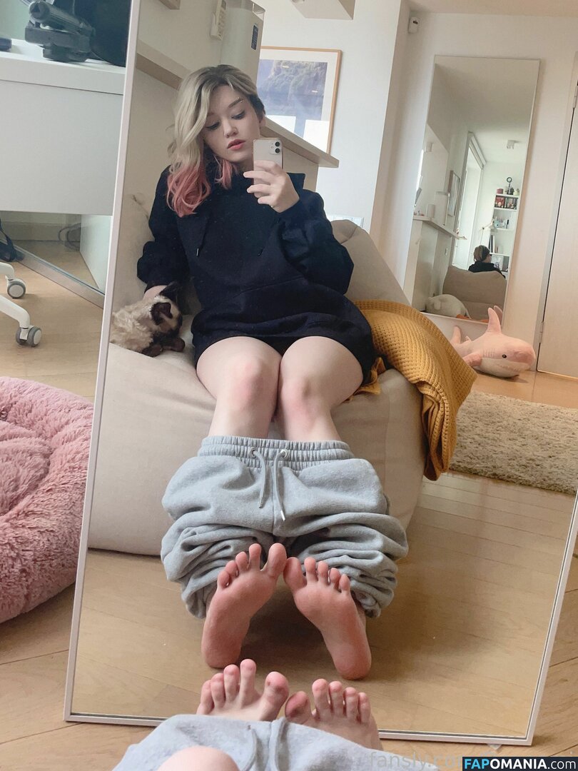 DonnaLoli / donnami_cos Nu OnlyFans  Foto vazada #193