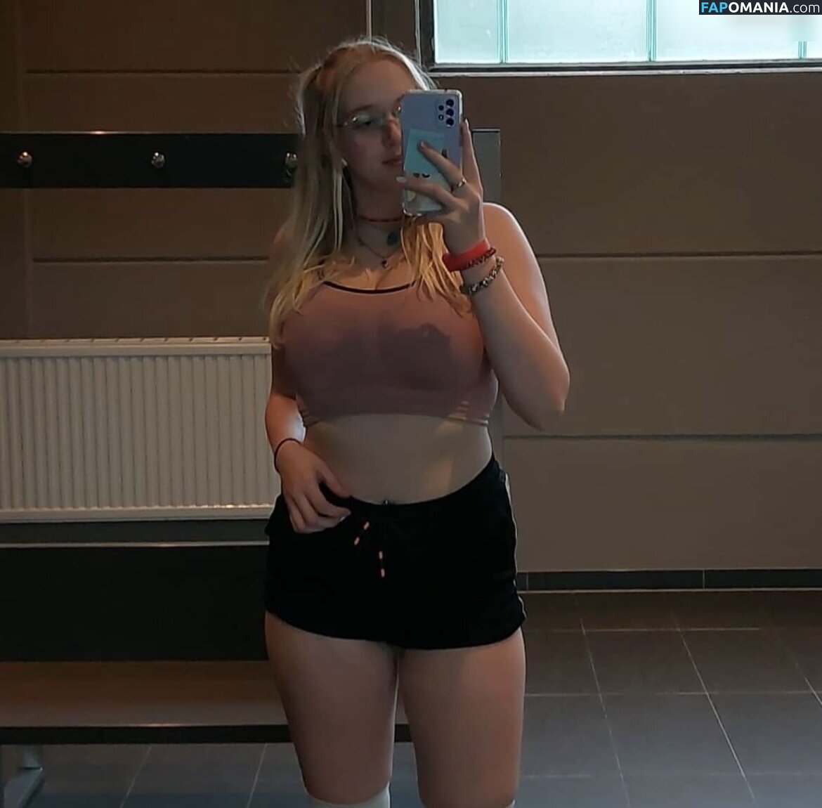 Dorfblondie Nu OnlyFans  Foto vazada #79