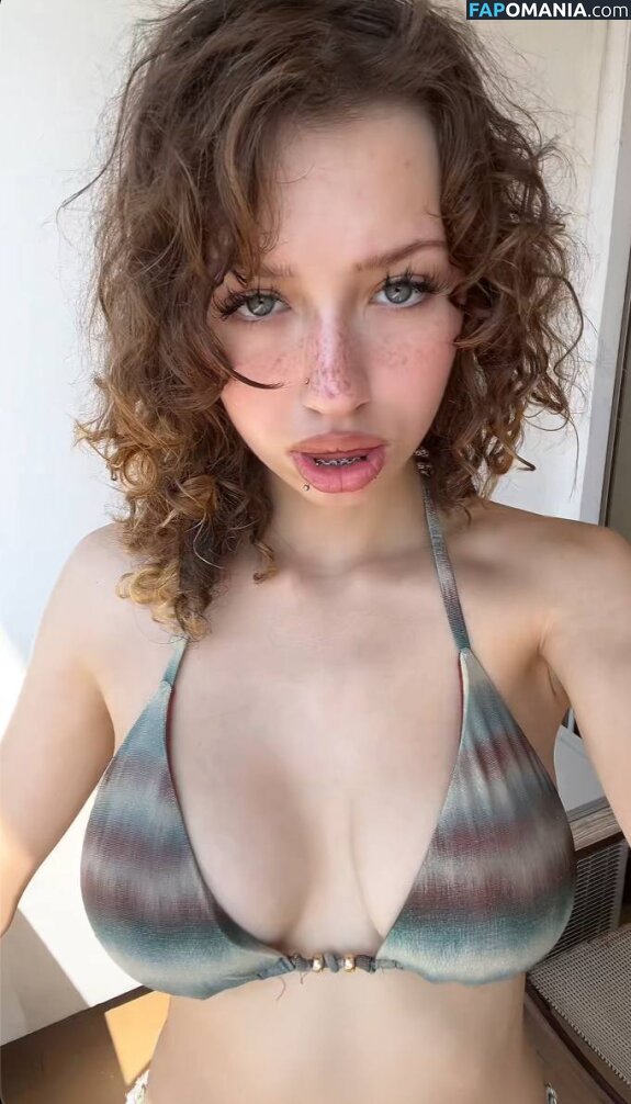 dpuw_ / maybe_pretty_ / zoya_maybe_pretty Nu OnlyFans  Foto vazada #17