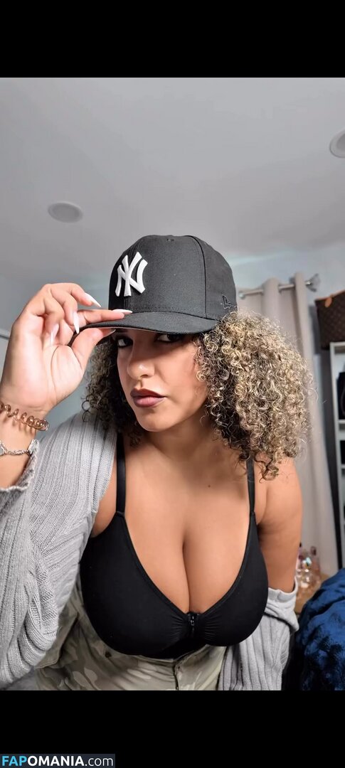Drivewithisabella Nu OnlyFans  Foto vazada #2