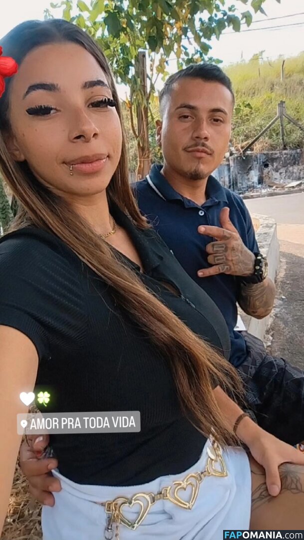 dailly._.saahh / dxp.saraa / s4sazx_ / w3b.srinha Nu OnlyFans  Foto vazada #4