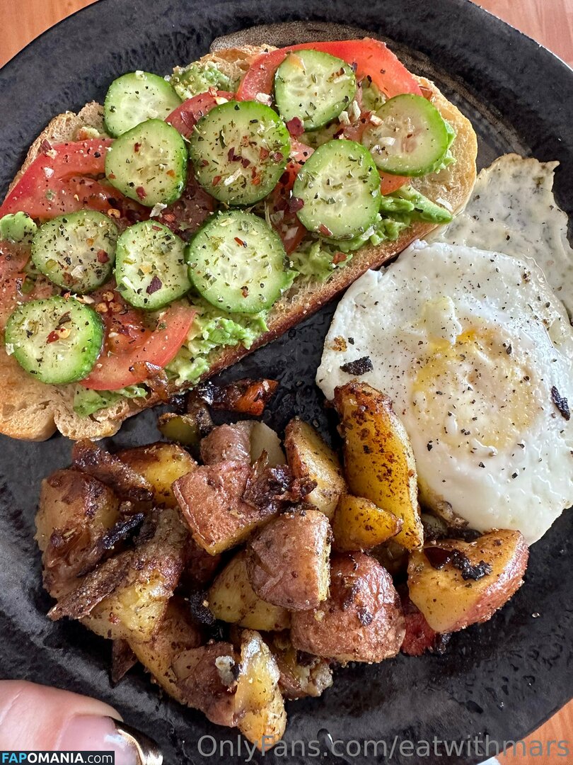 eatwithmars / eatwithmars_ Nu OnlyFans  Foto vazada #62